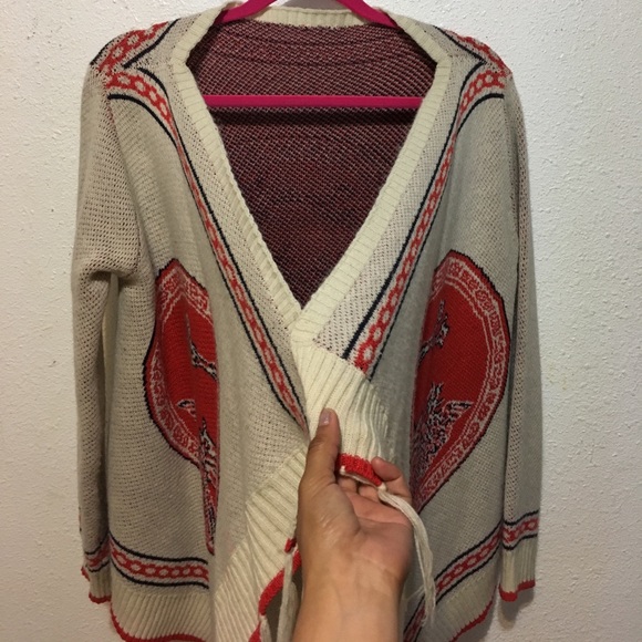 Fringe asymmetrical sweater ✨ - Picture 7 of 7